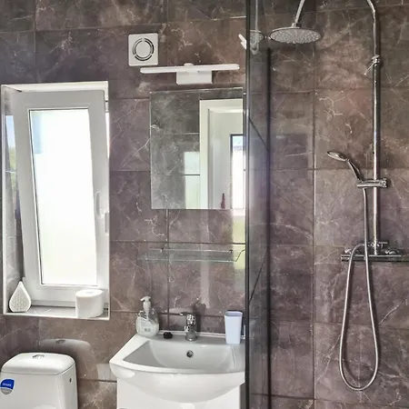 1 Bedroom Cozy In * Bedzino