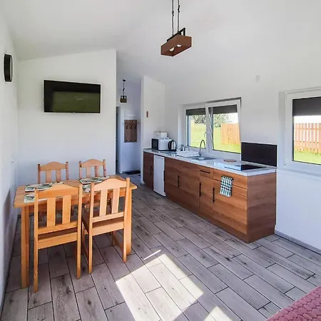 Dom wakacyjny 1 Bedroom Beautiful In