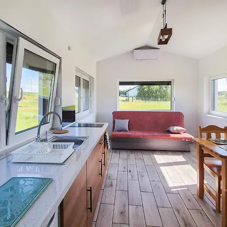 Holiday home 1 Bedroom Beautiful In Bedzino